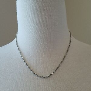 Sterling Silver Twisted Link Necklace